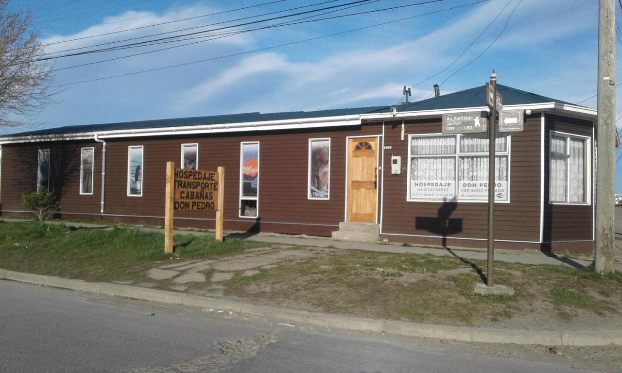 Hostal Don Pedro Puerto Natales Bagian luar foto
